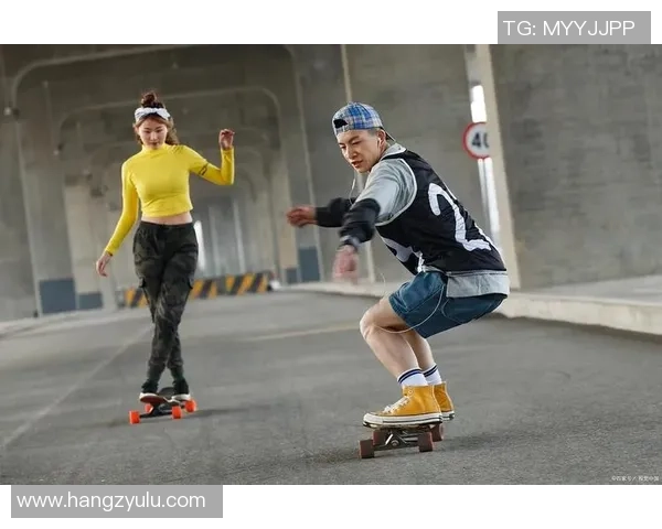 深圳滑板队战术解析：聚焦滑板运动的策略与技巧探讨